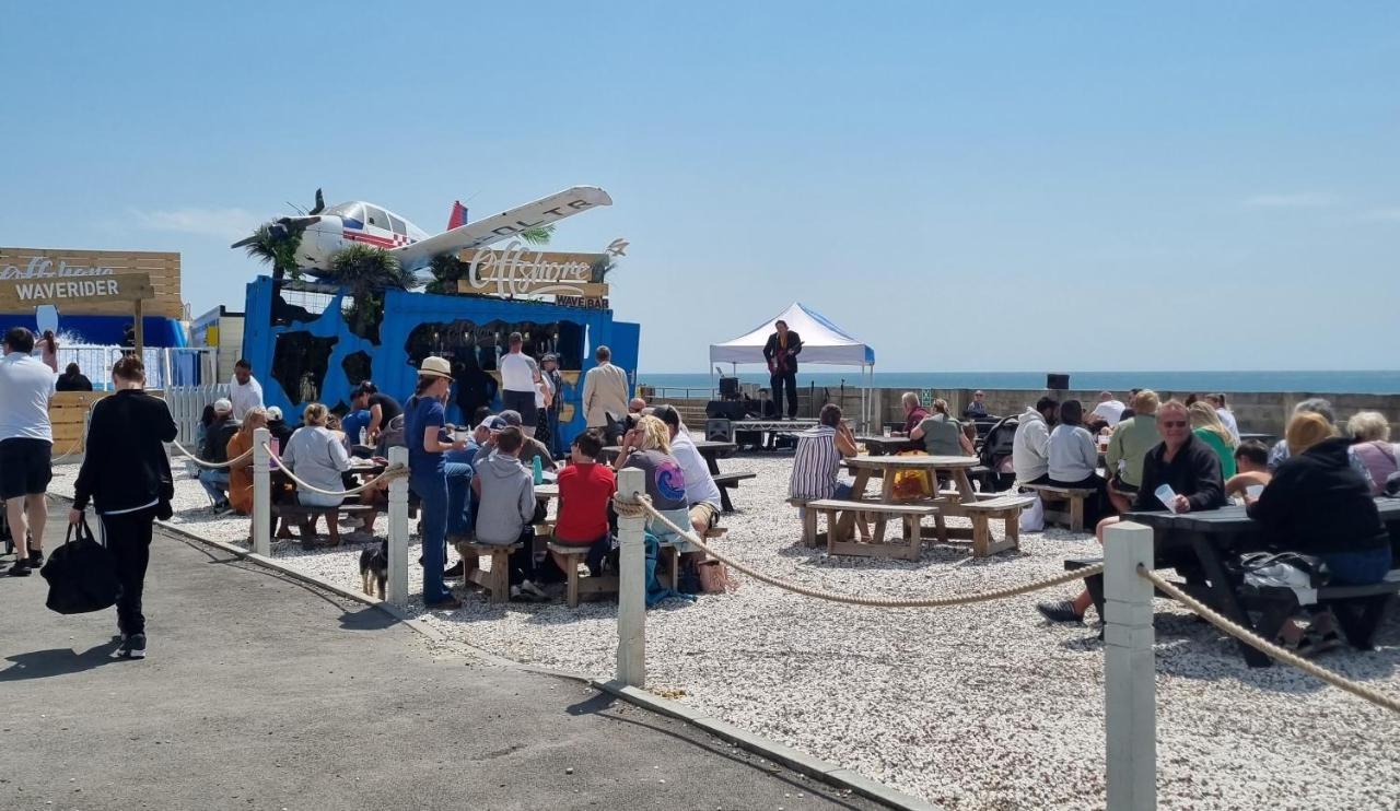 Brookside West Sands Holiday Park Seal Bay Селсі Екстер'єр фото