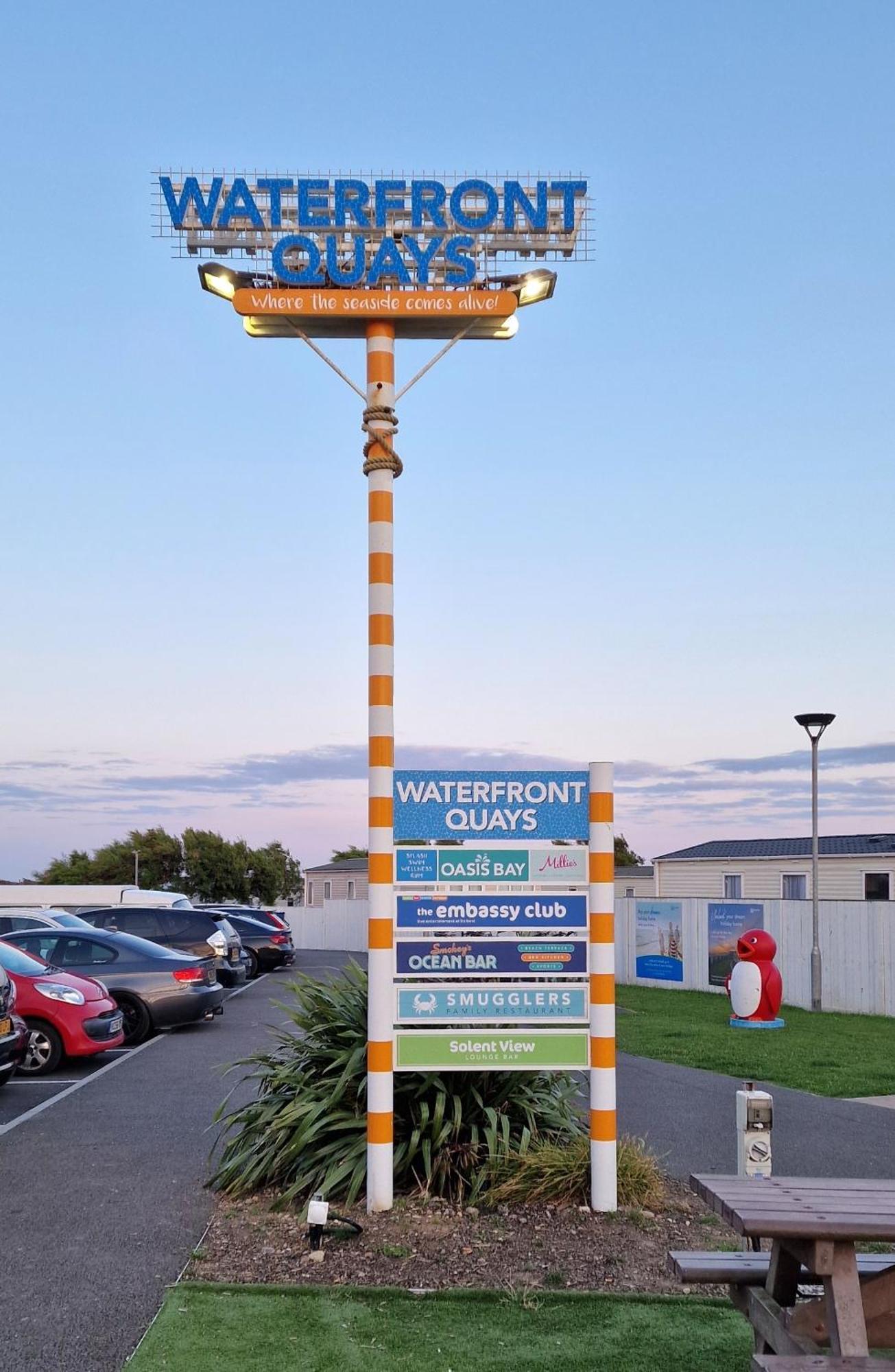 Brookside West Sands Holiday Park Seal Bay Селсі Екстер'єр фото
